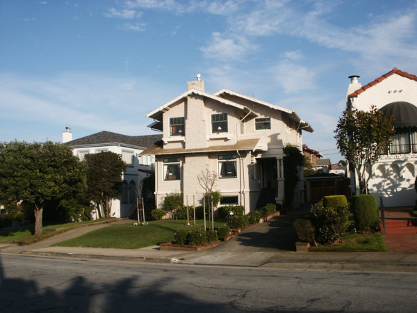 Ingleside Terraces De Soto Street